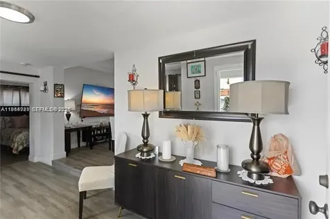 2407 Dewey Street Hollywood FL 33020