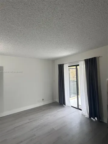 163 Lakeview Drive Weston FL 33326