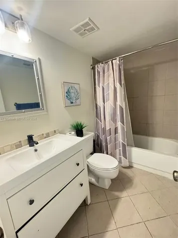163 Lakeview Drive Weston FL 33326