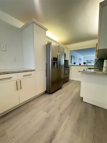 163 Lakeview Drive Weston FL 33326