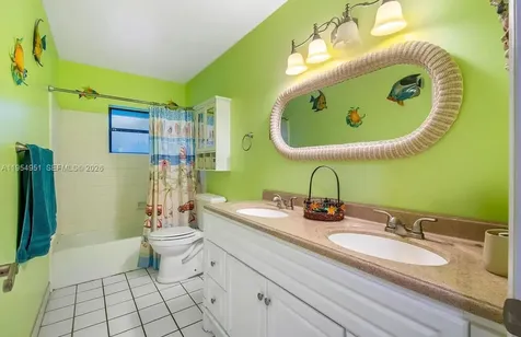 298 SE Grove Port St. Lucie FL 34983