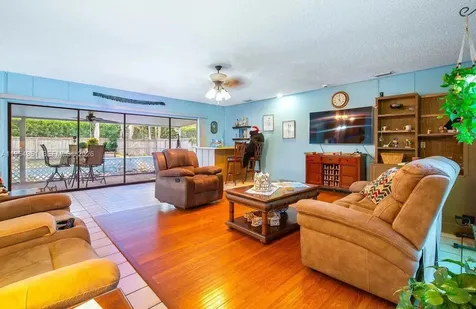 298 SE Grove Port St. Lucie FL 34983