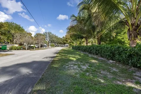 4066 W Broward Boulevard Plantation FL 33317