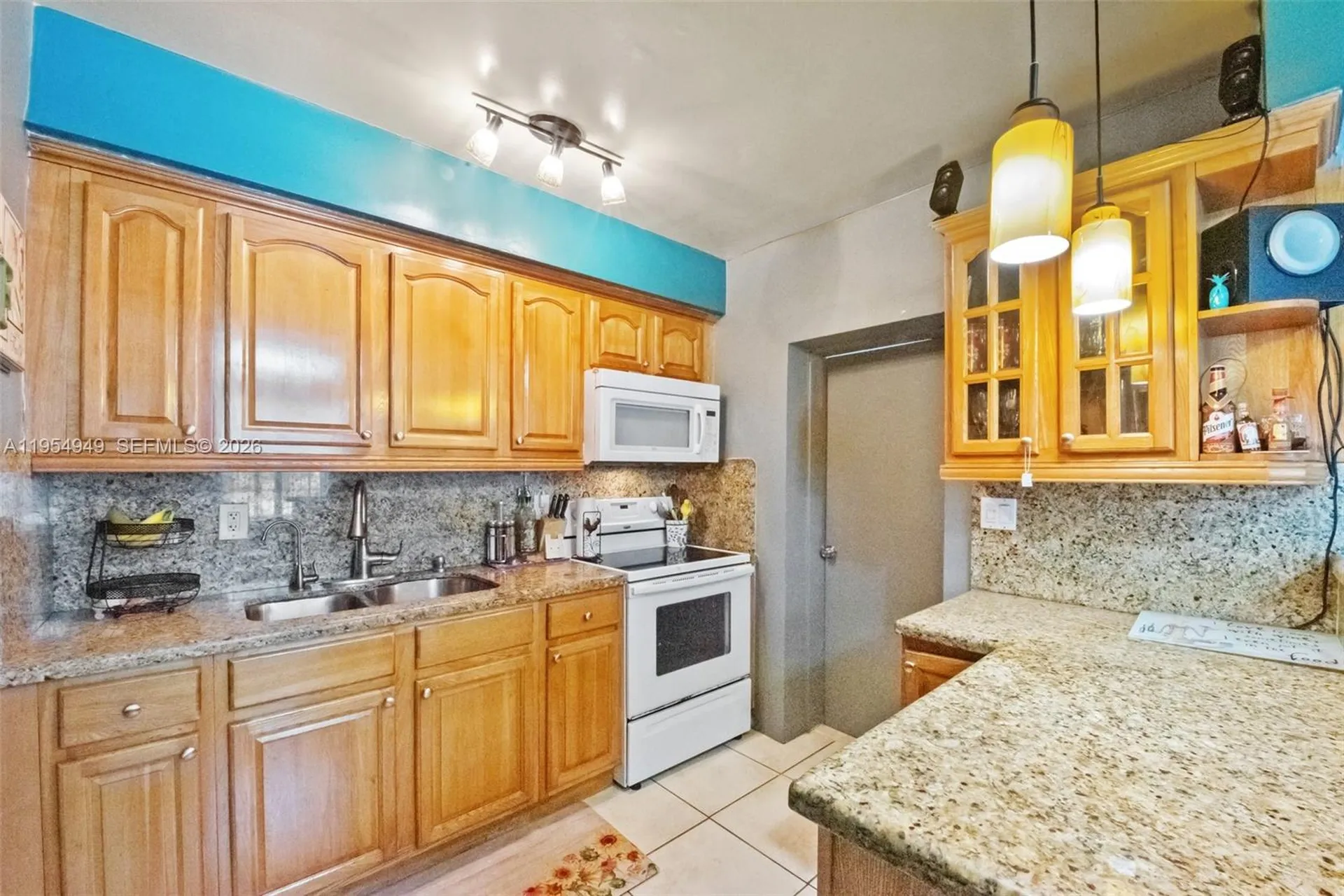 2661 SW 12th Terrace Fort Lauderdale FL 33315