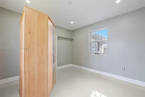 2661 SW 12th Terrace Fort Lauderdale FL 33315