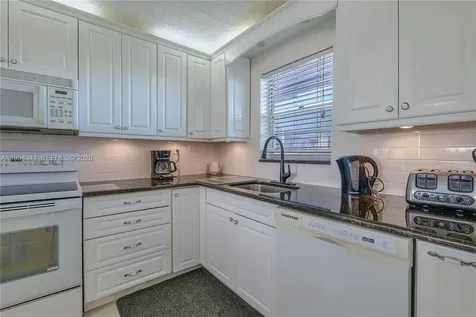 5860 NW 44th Street Lauderhill FL 33319