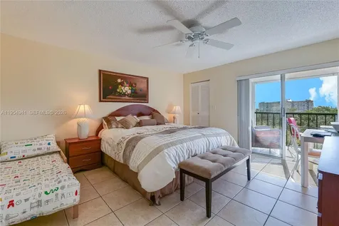 5860 NW 44th Street Lauderhill FL 33319