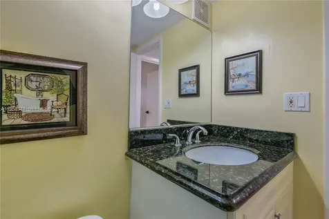 5860 NW 44th Street Lauderhill FL 33319