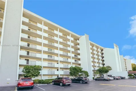 5860 NW 44th Street Lauderhill FL 33319