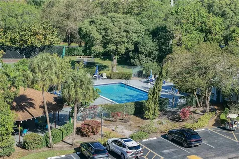 5860 NW 44th Street Lauderhill FL 33319
