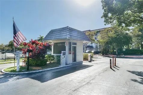 5860 NW 44th Street Lauderhill FL 33319