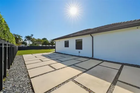 1410 NW 19th Street Homestead FL 33030