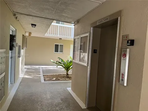 Miami FL 33143