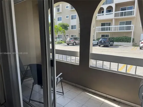 Miami FL 33143
