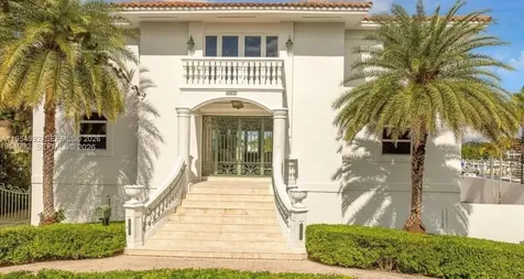 6275 Dolphin Drive Coral Gables FL 33158