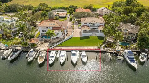 6275 Dolphin Drive Coral Gables FL 33158