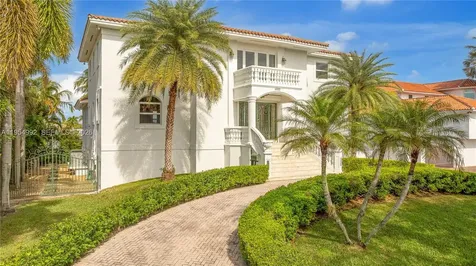 6275 Dolphin Drive Coral Gables FL 33158