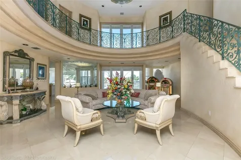 6275 Dolphin Drive Coral Gables FL 33158