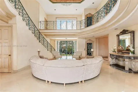 6275 Dolphin Drive Coral Gables FL 33158