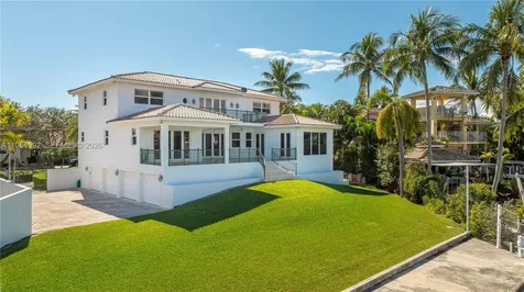 6275 Dolphin Drive Coral Gables FL 33158