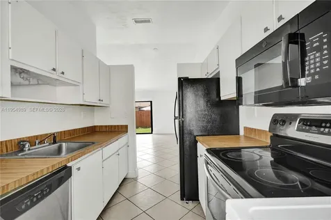 12216 SW 110th Lane Miami FL 33186