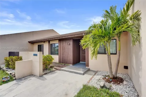 12216 SW 110th Lane Miami FL 33186