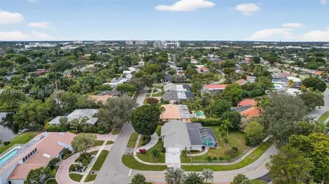 7141 SW 7th Street Plantation FL 33317