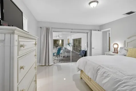 7141 SW 7th Street Plantation FL 33317