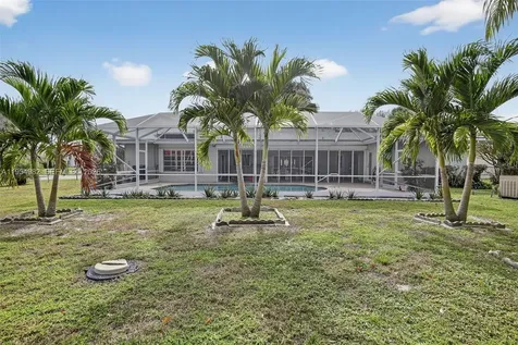 7141 SW 7th Street Plantation FL 33317