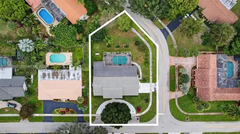 7141 SW 7th Street Plantation FL 33317
