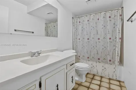 8523 Old Country Manor Davie FL 33328