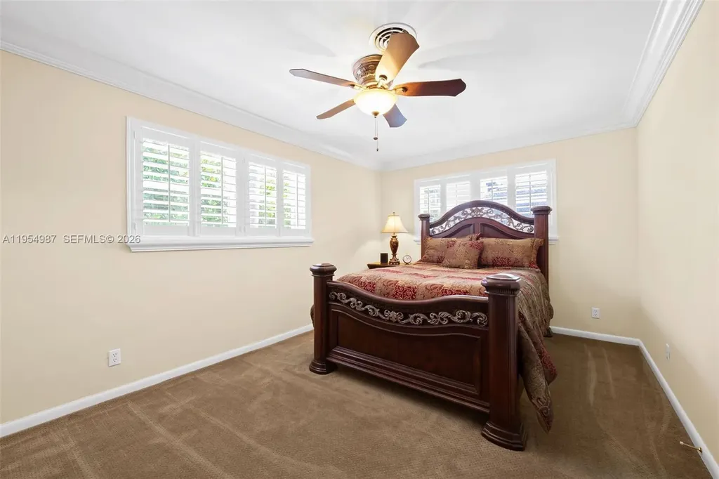 6200 NE 21st Road Fort Lauderdale FL 33308