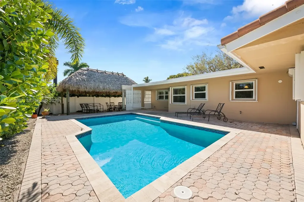 6200 NE 21st Road Fort Lauderdale FL 33308