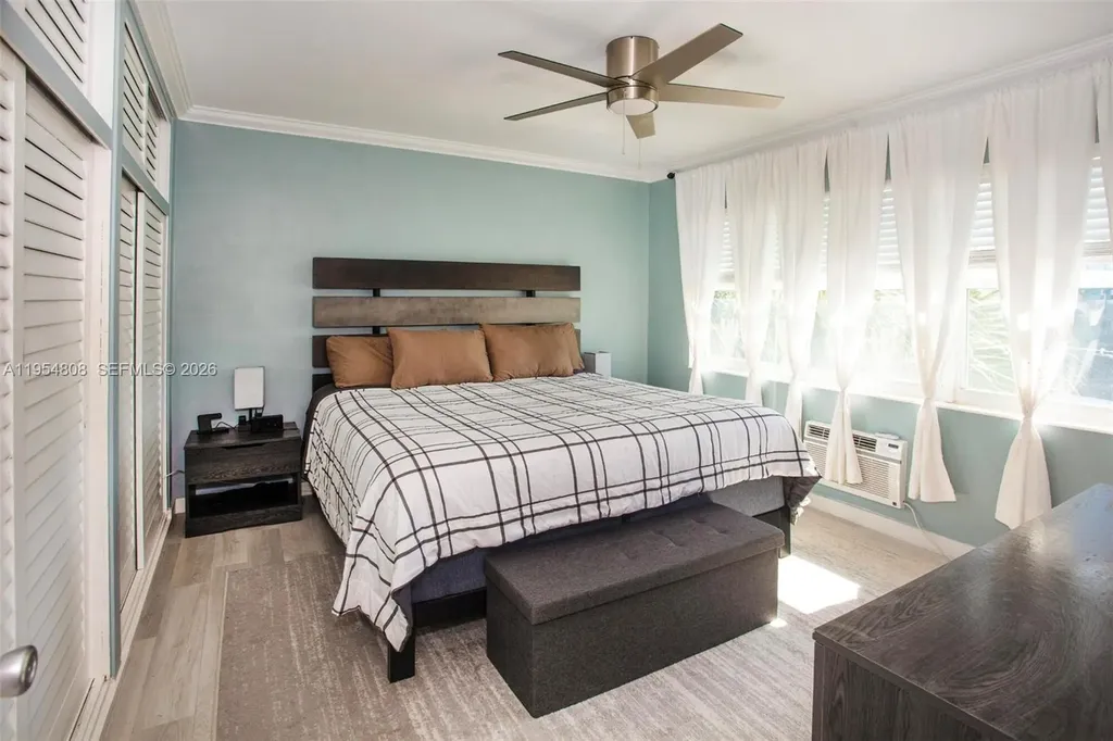 1850 S Ocean Drive Fort Lauderdale FL 33316