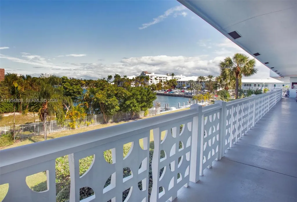 1850 S Ocean Drive Fort Lauderdale FL 33316