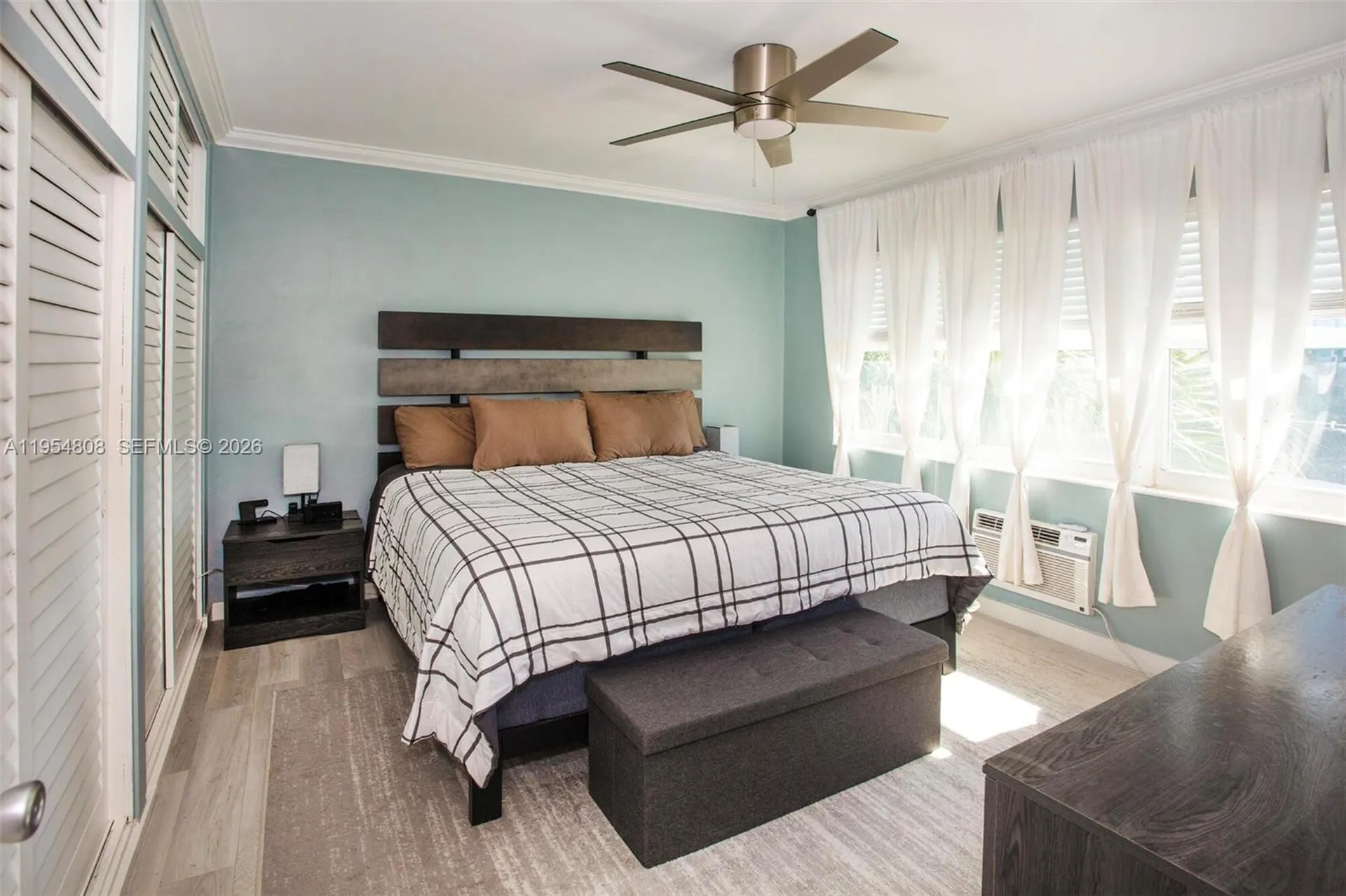 1850 S Ocean Drive Fort Lauderdale FL 33316
