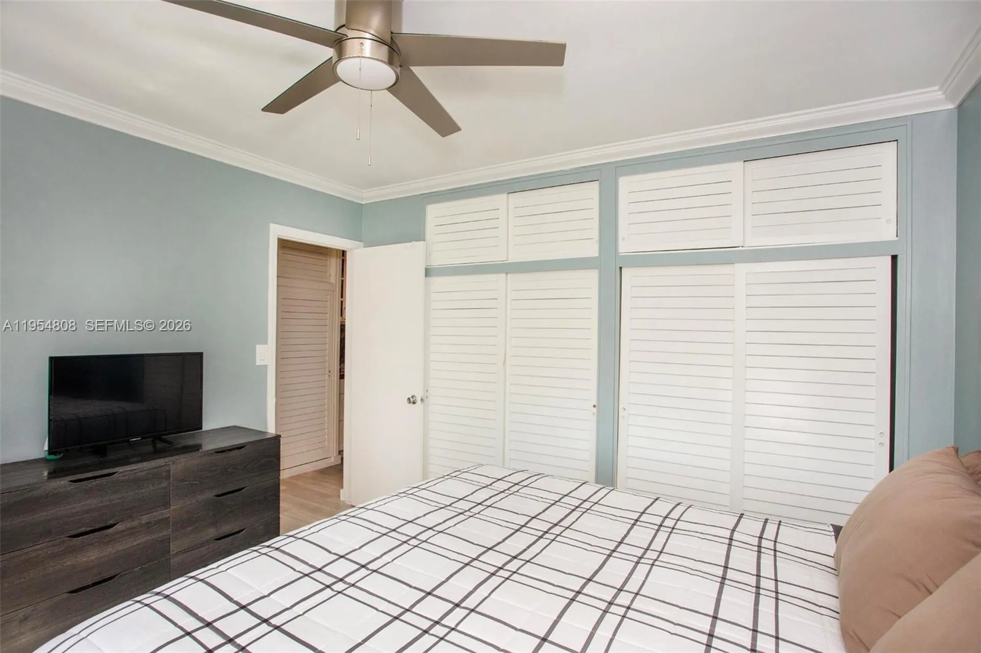 1850 S Ocean Drive Fort Lauderdale FL 33316
