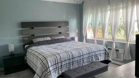 1850 S Ocean Drive Fort Lauderdale FL 33316