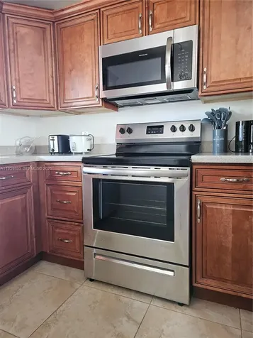 9441 Live Oak Place Davie FL 33324