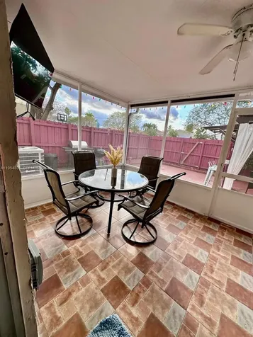 15645 SW 82nd Circle Lane Miami FL 33193
