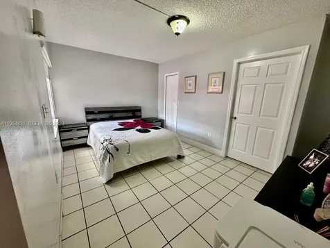 15645 SW 82nd Circle Lane Miami FL 33193
