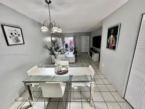 15645 SW 82nd Circle Lane Miami FL 33193