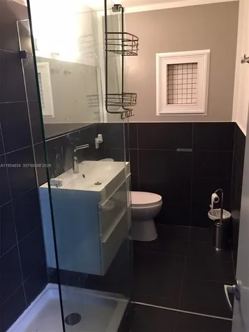 610 8th Street Miami Beach FL 33139