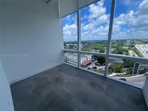 20200 W Dixie Highway Miami FL 33180