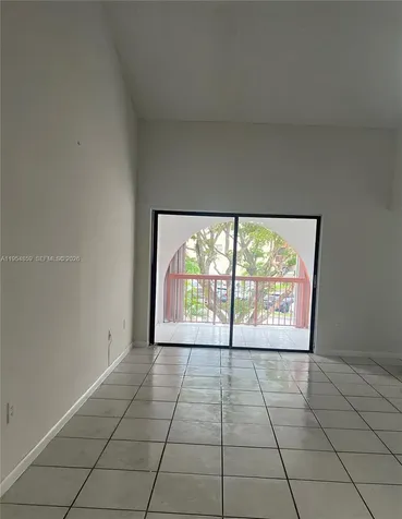 10229 NW 9th St Circle Miami FL 33172