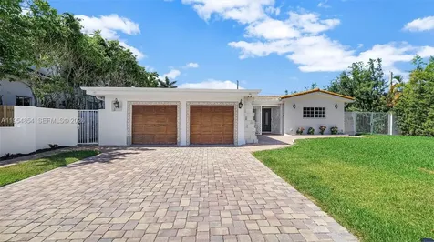 1311 Pierce Street Hollywood FL 33019