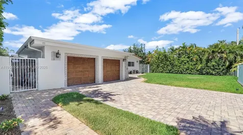 1311 Pierce Street Hollywood FL 33019