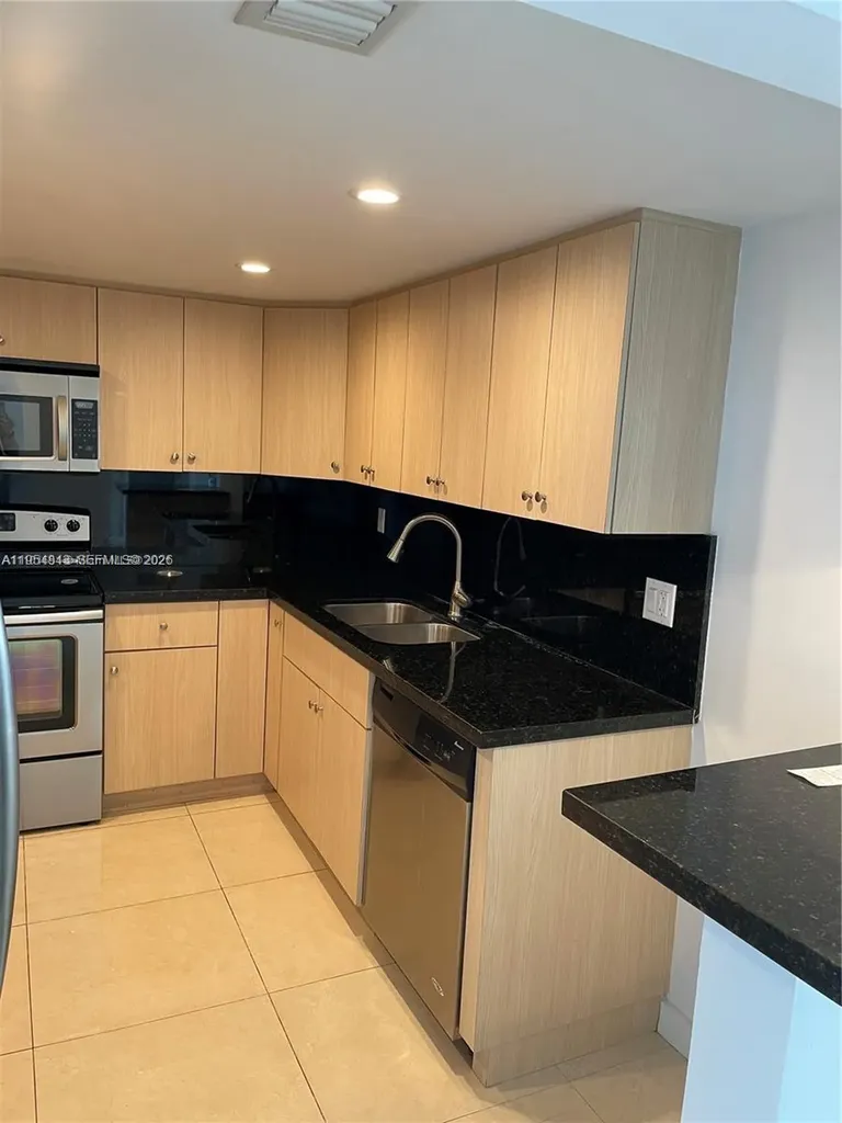 13155 Ixora Court North Miami FL 33181