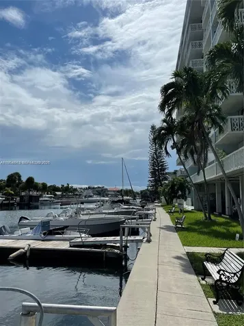 13155 Ixora Court North Miami FL 33181