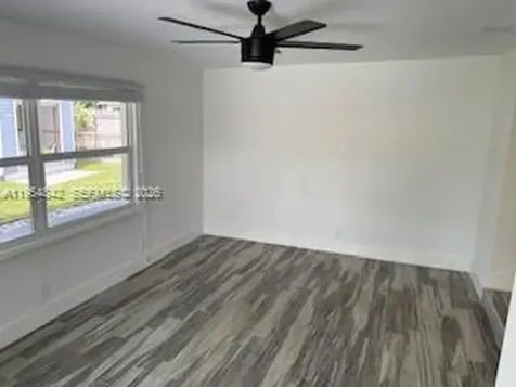 240 N 70th Way Hollywood FL 33024